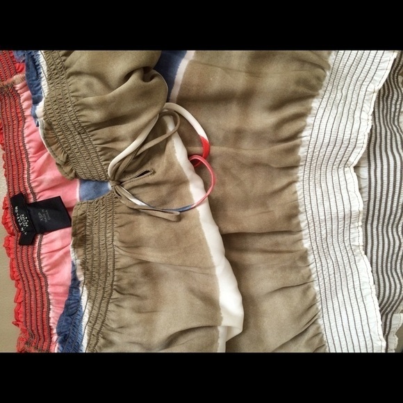 Ann Taylor top - Picture 3 of 4